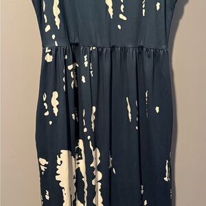 Elegant Navy and White Maxi Dress